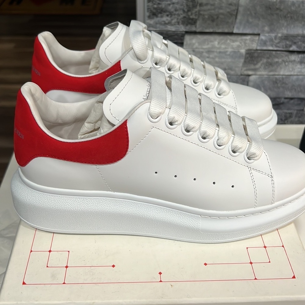 Authentic Brand New designer sneakers size 38.5 is woman’s size 8
